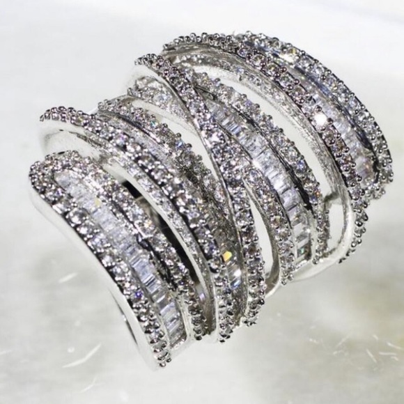 NEW 6.4 CT STERLING SILVER DIAMOND RING - Picture 4 of 6